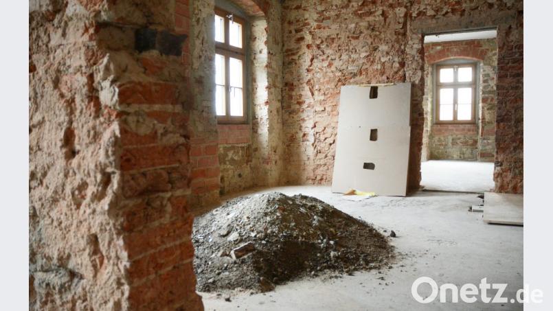 Rohbau-Atmosphäre herrscht im alten Gefängnis neben der Eschenbacher Polizeidienststelle. Bild: gsb