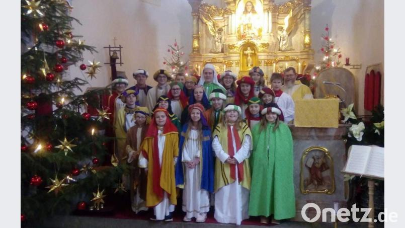 25 Sternsinger waren in den vergangenen Tagen in der Pfarrei Herz Jesu Pechbrunn unterwegs. Bild: jr