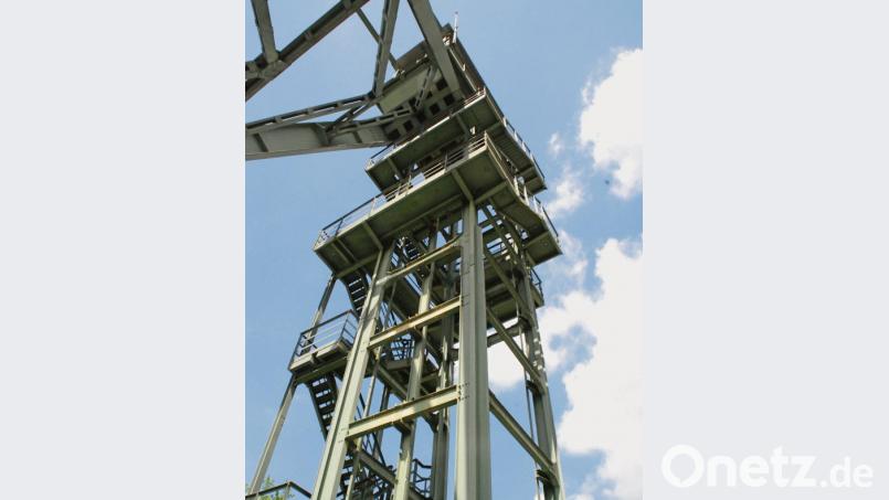 Stimmen gegen Lichtverschmutzung betreffen auch den Förderturm am St.-Anna-Schacht. Bild: Andreas Royer