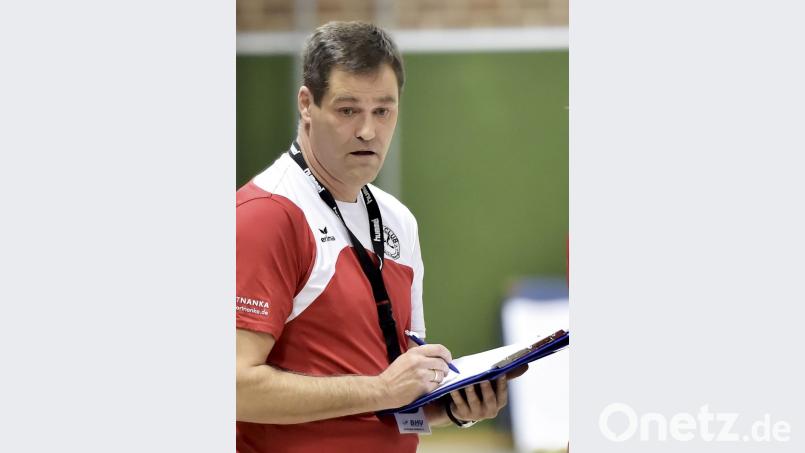 Christian Rohrbach, Trainer HC Sulzbach. Bild: hzi