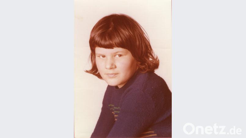 Monika Frischholz. Die Kripo geht mittlerweile davon aus, dass das Mädchen am 25. Mai 1976 in den Nachmittags- oder Abendstunden noch in unmittelbarer Ortsnähe auf ihren späteren mutmaßlichen Mörder getroffen ist. Der Ablageort der Leiche ist bis heute nicht gefunden. Bild: Kripo Weiden