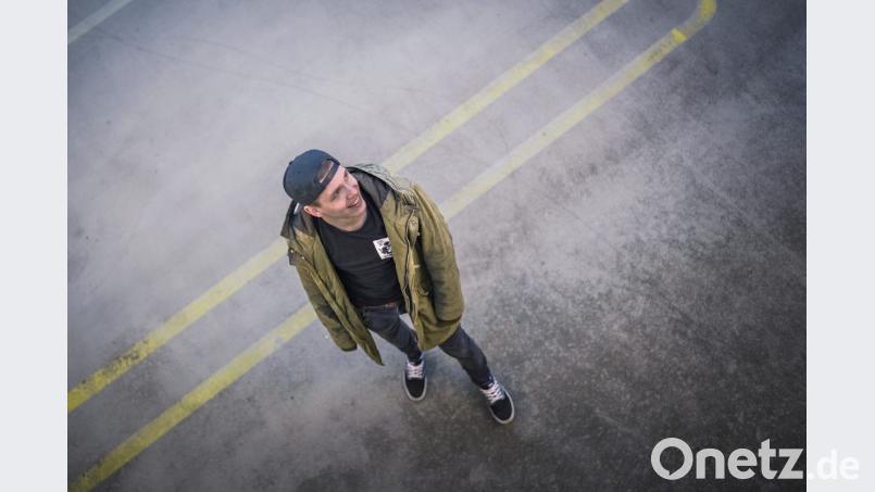 Der Mitterteicher Peter Geyer will mit seiner Band "pez" 2019 durchstarten. Im August steht ein Auftritt beim Taubertal-Festival an. Bild: Peter Falkenberger/exb