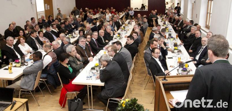 Rund 150 Besucher füllten den Jugendwerk-Saal beim Sebastiani-Bauerntag. Bild: Hirsch