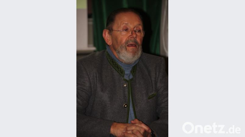 Dr. Siegbert Weinrich praktiziert mit seiner Frau seit 39 Jahren in Bärnau. Er appelliert an das Gremium: &quot;Macht bitte Nägel mit Köpfen.&quot; Bild: kro