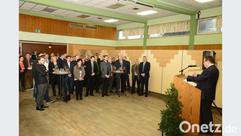 Erich Bauer spricht beim Neujahrsempfang des CSU-Ortsverbandes Oberwildenau zum Thema &quot;Leben und arbeiten im digitalen Zeitalter - das Modelll Weiherhammer&quot;. Bild: bey