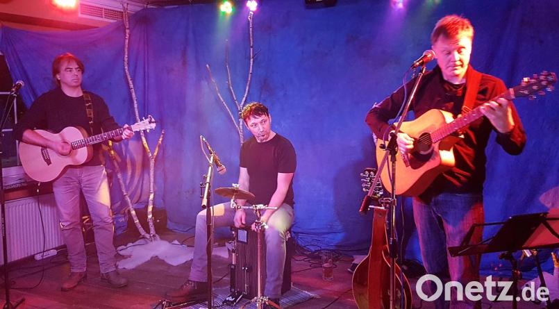 "Yardbird" mit einem Programm aus 40 Jahren Pop- und Rockgeschichte auf der "Live Stage". Bild: Kunz