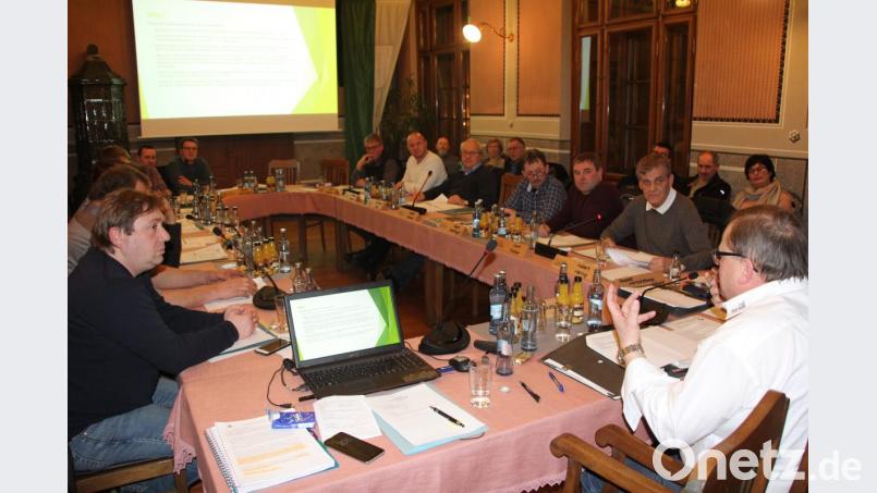 Sehr harmonisch verlief die erste Stadtratssitzung des Bärnauer Stadtrats im neuen Jahr. Bild: kro