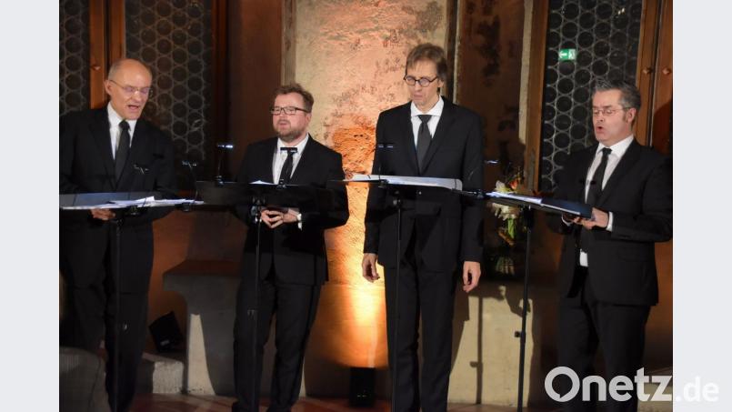 Mit Motetten und Liedern aus Renaissance und des Zeitgenossen Schanderl verabschiedet sich das Ensemble Stimmwerck vom Publikum. Bild: Michael Scheiner
