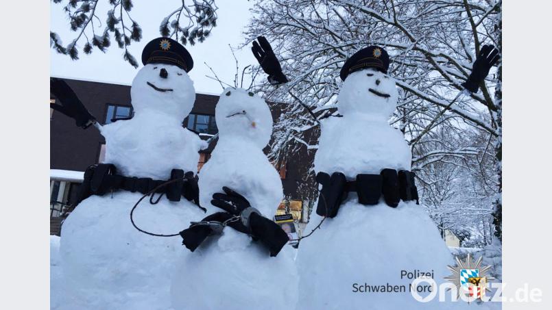 Auch Polizisten mögen einen Scherz. Bild: Polizei Schwaben