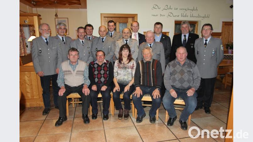 Das Bild zeigt die Führungsmannschaft der SuKK Wernberg-Köblitz unter der Leitung von Willi Eimer (rechts stehend). Bild: ral