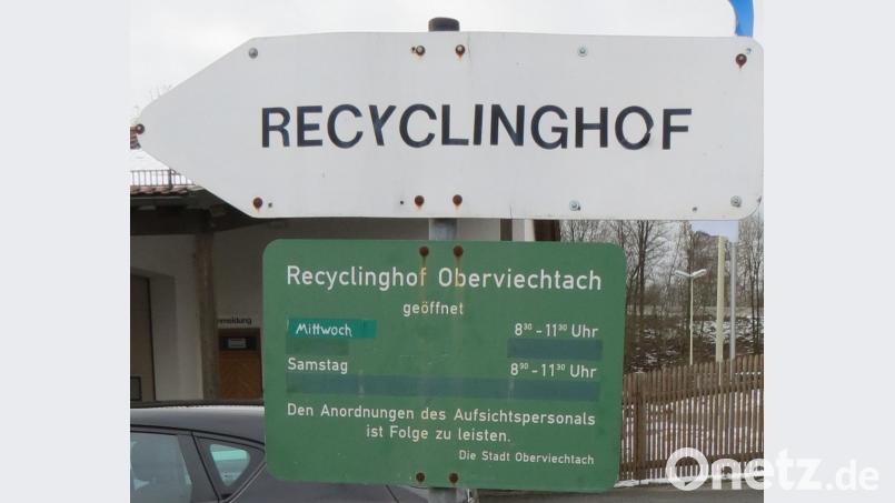 Derzeit ist der Recyclinghof mittwochs und samstags für jeweils drei Stunden geöffnet. Eine Verlängerung der Öffnungszeiten wird geprüft. Bild: kö