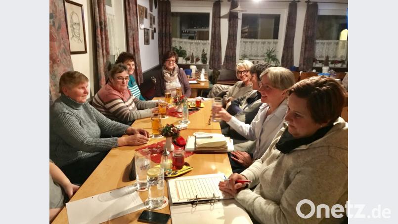 Die Frauen-Union traf sich zur Besprechung für 2019. Bild: exb - Frauenunion Wiesau