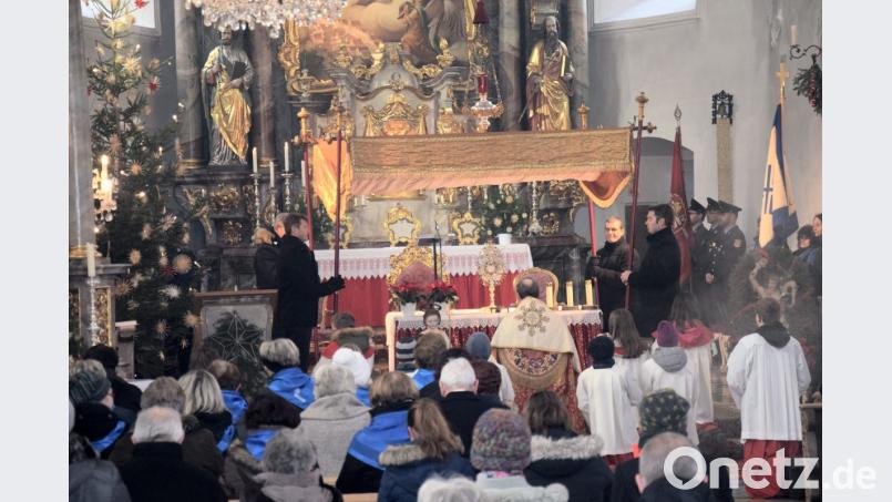 Der Festgottesdienst in der Pfarrkirche St. Jakobus. Bild: bö