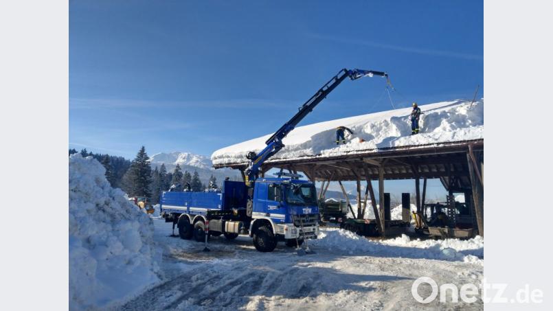Einsatz im Schneechaos Bild: exb