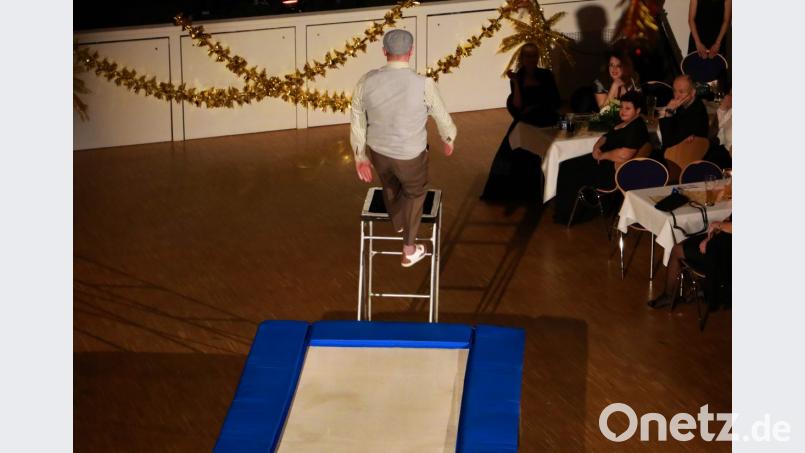 Comedy-Trampolin mit Jean Ferry. Da bleibt kein Auge trocken. Bild: njn