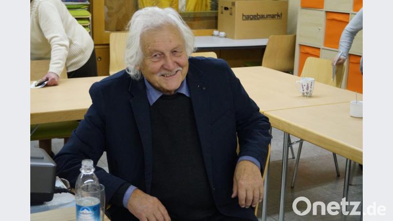 Dr. Klaus Arbter beim Vortragsabend in Pechbrunn. Bild: fppö
