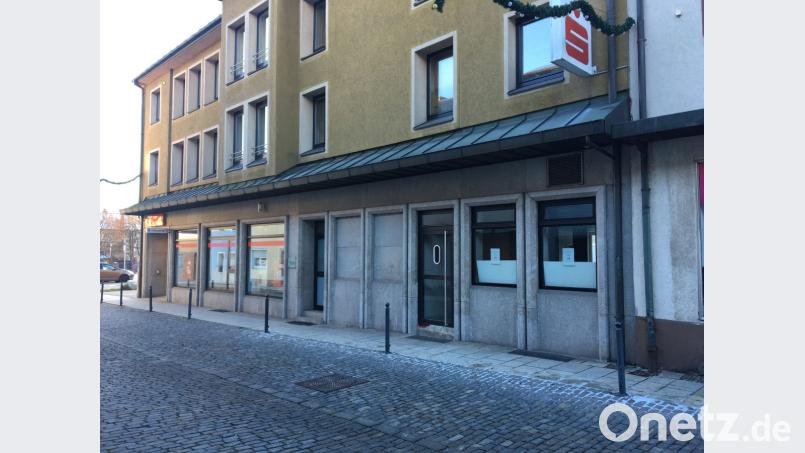 Im Februar soll es weitergehen: Hubert Schug plant, die Apotheke in der Hauptstraße Mitte des Jahres zu eröffnen. Bild: Gabi Schönberger