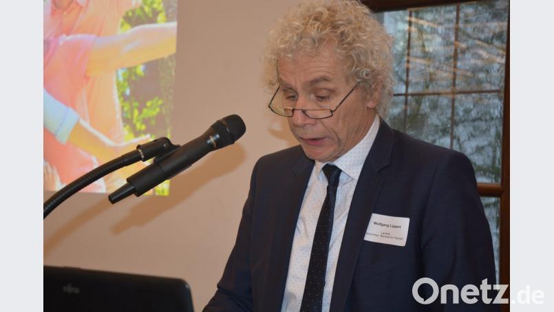 Landrat Wolfgang Lippert bezeichnete die Familien als Rückzugsort und Keimzelle. Bild: jr