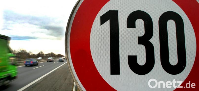 Ein Tempo-130-Schild Bild: Patrick Pleul/dpa