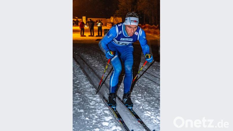 Der Junior Jonas Schröter gewinnt bei den Männern über 10 Kilometer Bild: chl