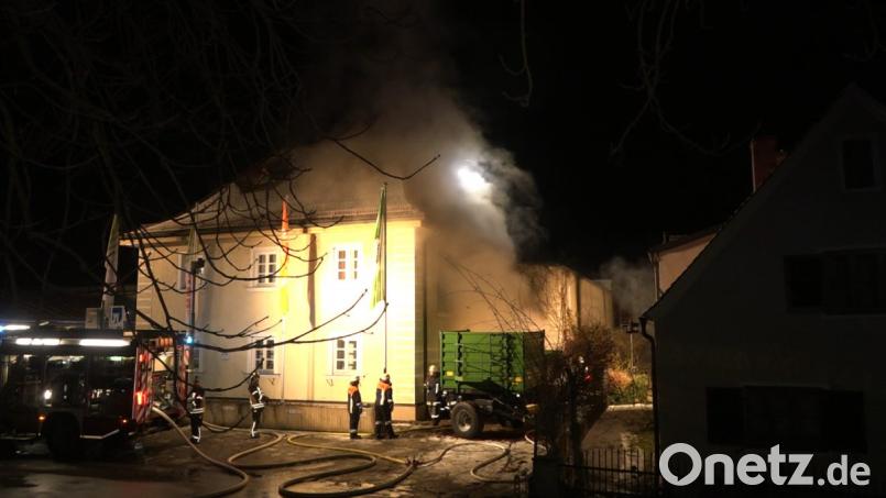 In Neustadt an der Donau hat es in einer Lagerhalle gebrannt. Bild: Alexander Auer