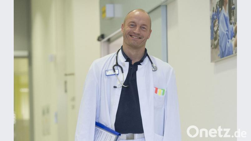 Der gebürtige Hamburger Andreas Pohl war schon auf Einsätzen im Kosovo und Mali. Die neue Herausforderung des 52-Jährigen: Die Notaufnahme in Weiden. Bild: exb