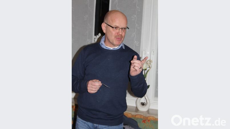 In einem leidenschaftlichen Vortrag stellte der stellvertretende Bezirksvorsitzende der GdP, Personalrat Gerhard Knorr, die erfolgreiche Arbeit der GdP gerade in den vergangenen Jahren heraus und bat, junge Kollegen zum Beitritt zur Gewerkschaft zu motivieren. Bild: frd