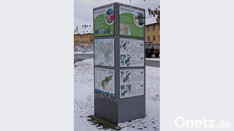 Die vor einigen Jahren eingeführten Infostelen in Tirschenreuth dienten als Vorbild für die Stelen des Ikom-Konzepts. Bild: tr