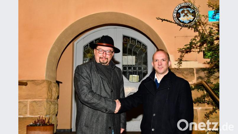 Die SPD mit ihrem knapp gescheiterten Kandidaten Stefan Rauch (rechts) unterstützt für die Stichwahl Hubert Süß (BLB). Bild: exb