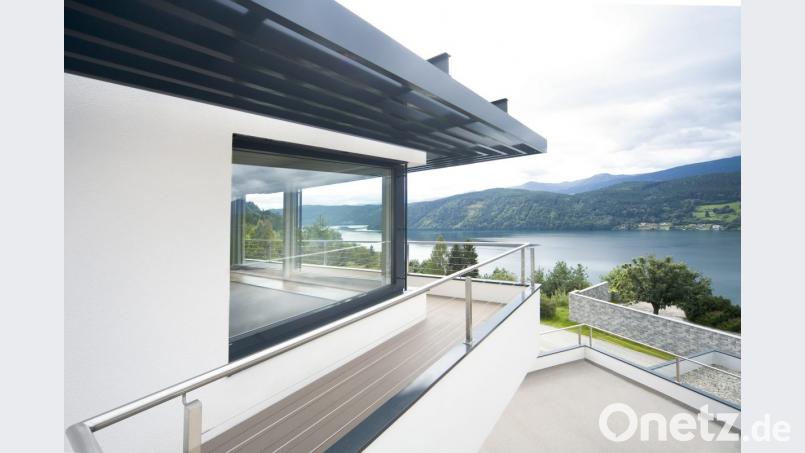 Bei der Firma Arnold Bauelemente wird jedes Fenster und jede Tür nach den individuellen Vorstellungen der Kunden nach Maß gefertigt. Bild: Internorm