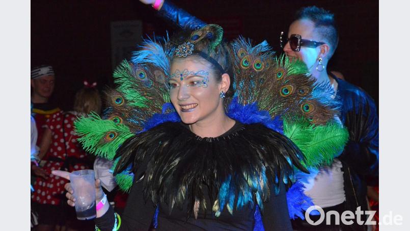 Die Dame mit der Pfauenfrisur. Bild: Kunz