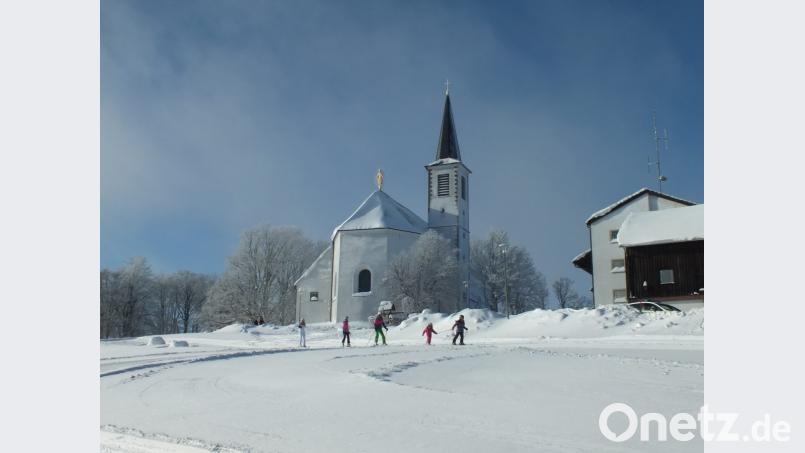 Schulausfall macht&#039;s möglich: Langlauf statt Langenscheidt ist für die Kinder rund um Waldthurn angesagt. Bild: fla