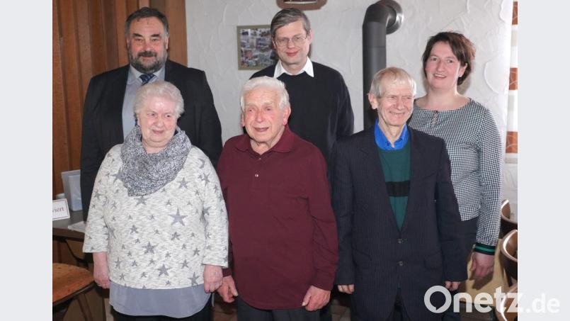 Adolf Winter (vorne Mitte) mit Schwester Therese (links vorne) und Bruder Anton (vorne rechts) Bild: fvo