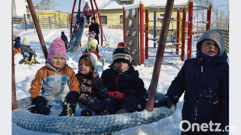 Anders als die Schulen öffnete am Montag der städtische Kindergarten in Roggenstein. Das machte den Kleinen aber gar nichts aus. Bild: dob