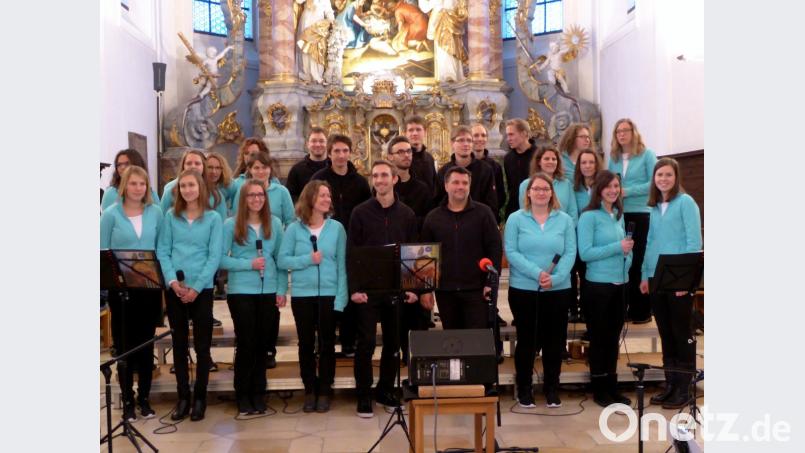 Die jungen Mitglieder des Chores Bild: fsb