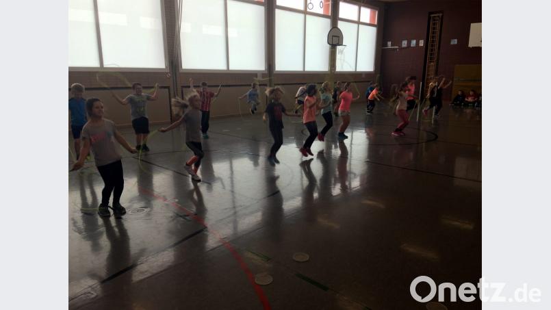 Seilspringen macht Schule: Skipping Hearts Wiesau. Bild: exb