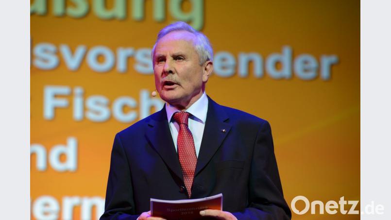 Norbert Fischer bei der Sportlerehrung der Stadt Amberg im ACC. Bild: Hartl