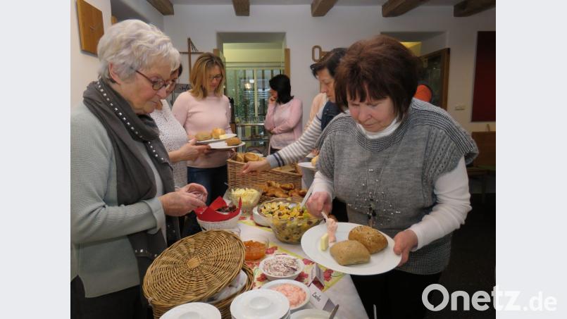Alles was das Herz begehrt: Wie immer war das Frühstück reichhaltig und sehr lecker. Bild: ubb