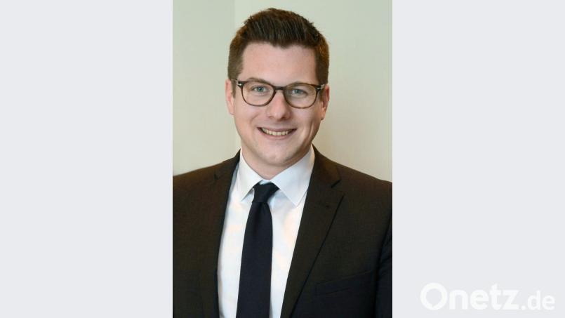 Weidens Wirtschaftsförderer Nicolas Lahovnik will Bürgermeister von Wunsiedel werden. Bild: Gabi Schönberger