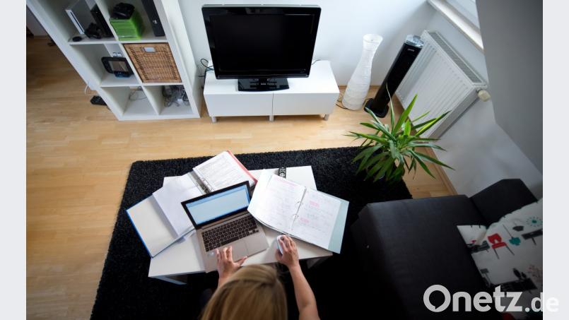 Die SPD will das "Home Office" künftig gesetzlich regeln. Bild:  Daniel Naupold/dpa