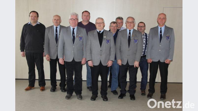Andreas Scharf (rechts) und sein bewährtes Vorstandsteam leiten weiterhin die SuKK Trisching. Bild: ral