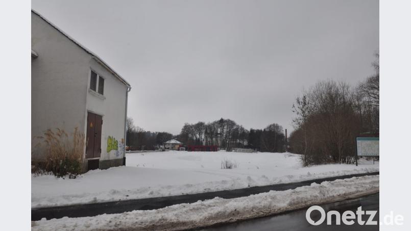 Für das ehemalige SMCS-Gelände liegt jetzt ein weiterer Bauantrag vor. Im Bereich zur Kornbühlstraße hin will die Firma Enslein aus Falkenberg eine Werkstatt und eine Lagerhalle errichten. Bild: ws