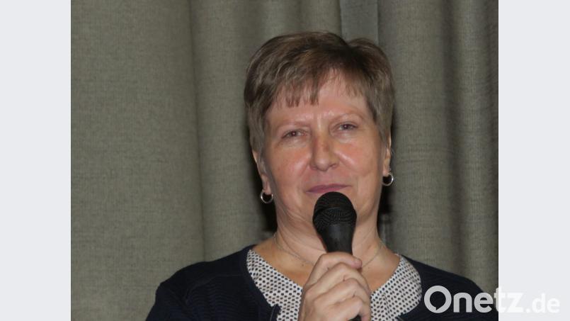 Kreisbäuerin Irmgard Zintl begrüßte die Gäste herzlich. Bild: ubb