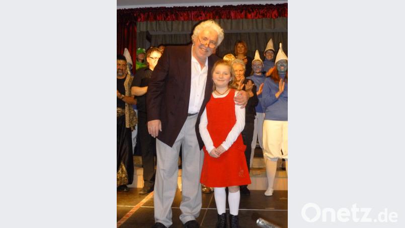 Richard Waldmann mit dem „Star des Abends“, Emilia Nickl. Bild: is