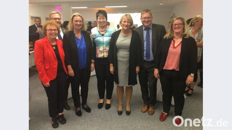 Im Oktober 2018 wurde in Amberg das Zentrum für Medienkompetenz in der Frühpädagogik eröffnet. Es gehört zum Institut für Frühpädagogik. Bild: StMAS