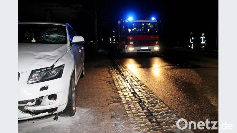 Der Audi Q5 wurde bei dem Unfall stark in Mitleidenschaft gezogen. Bild: jma