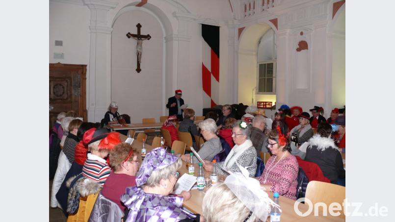 Recht lustig ging es beim Offenen Singen am Montag in der Klosteraula zu. Bild: kgg
