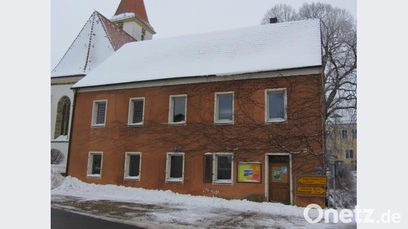 Die Tage des alten evangelischen Gemeindehauses sind nun endgültig gezählt. Bild: aks
