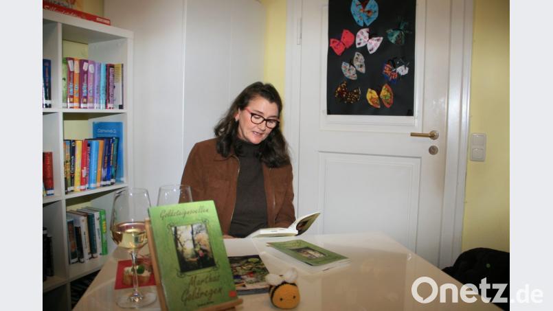 Autorin Gudrun Müller im Leseclub Waldershof. Bild: wro