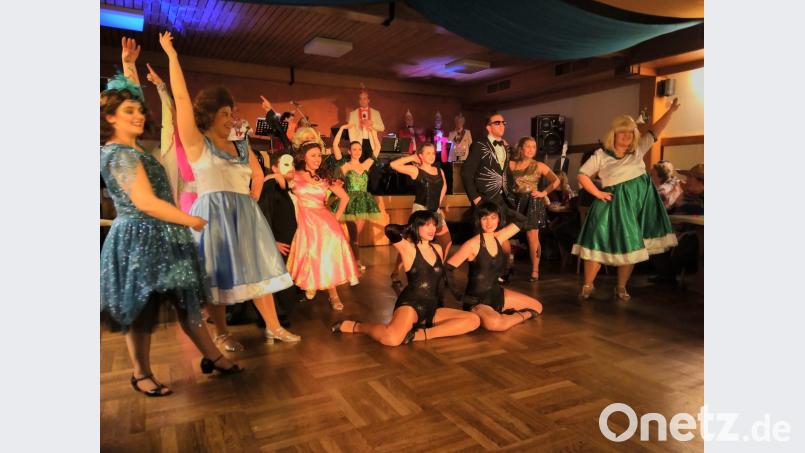 Die Knappnesia begeistert mit ihrem Showtanz. Bild: mma